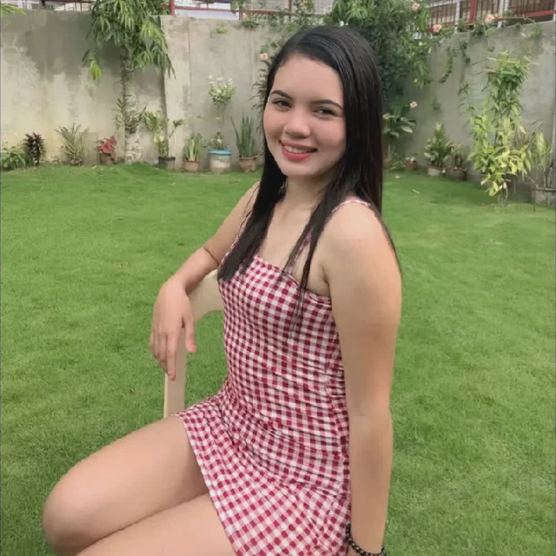 Post by Cassandra Forbes: Hi 👋👋👋 I'm Cassandra 😍😍 Cassy for short 🥰🥰🥰