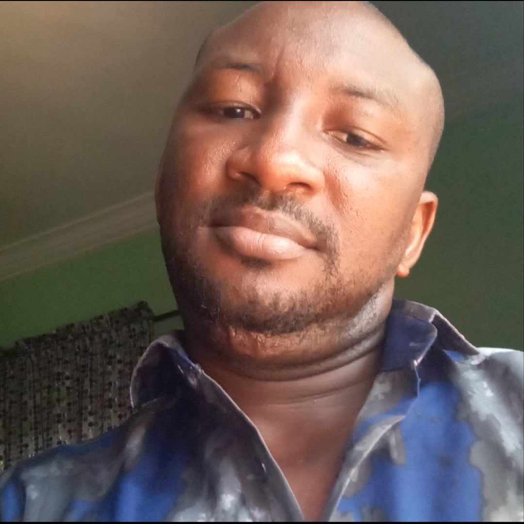 Post by Usman Hassan: One love