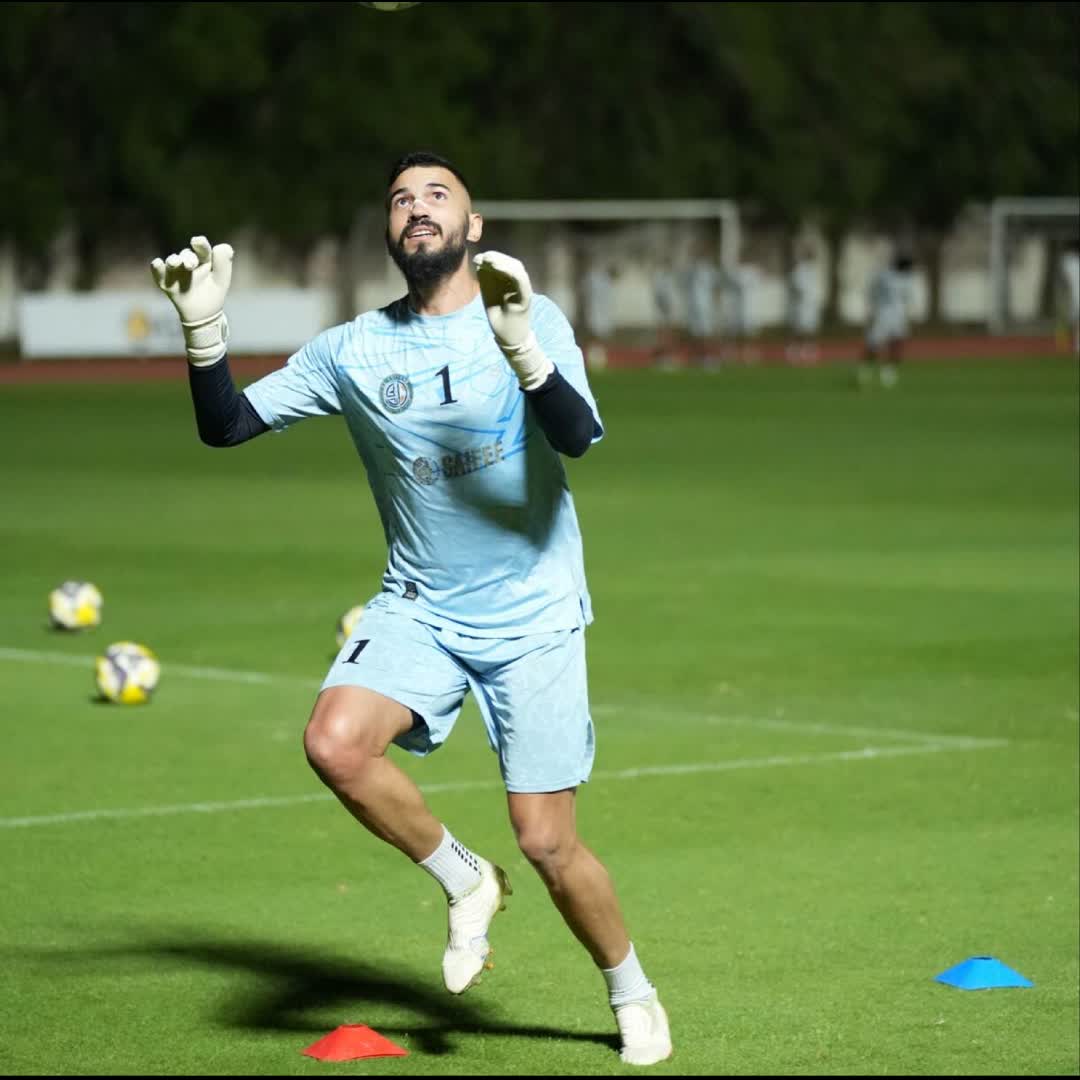 Post by Airon Santos: ❤️🇦🇪 @alittihad #buzzer #football #sports #buzzer_fan_official #viral
