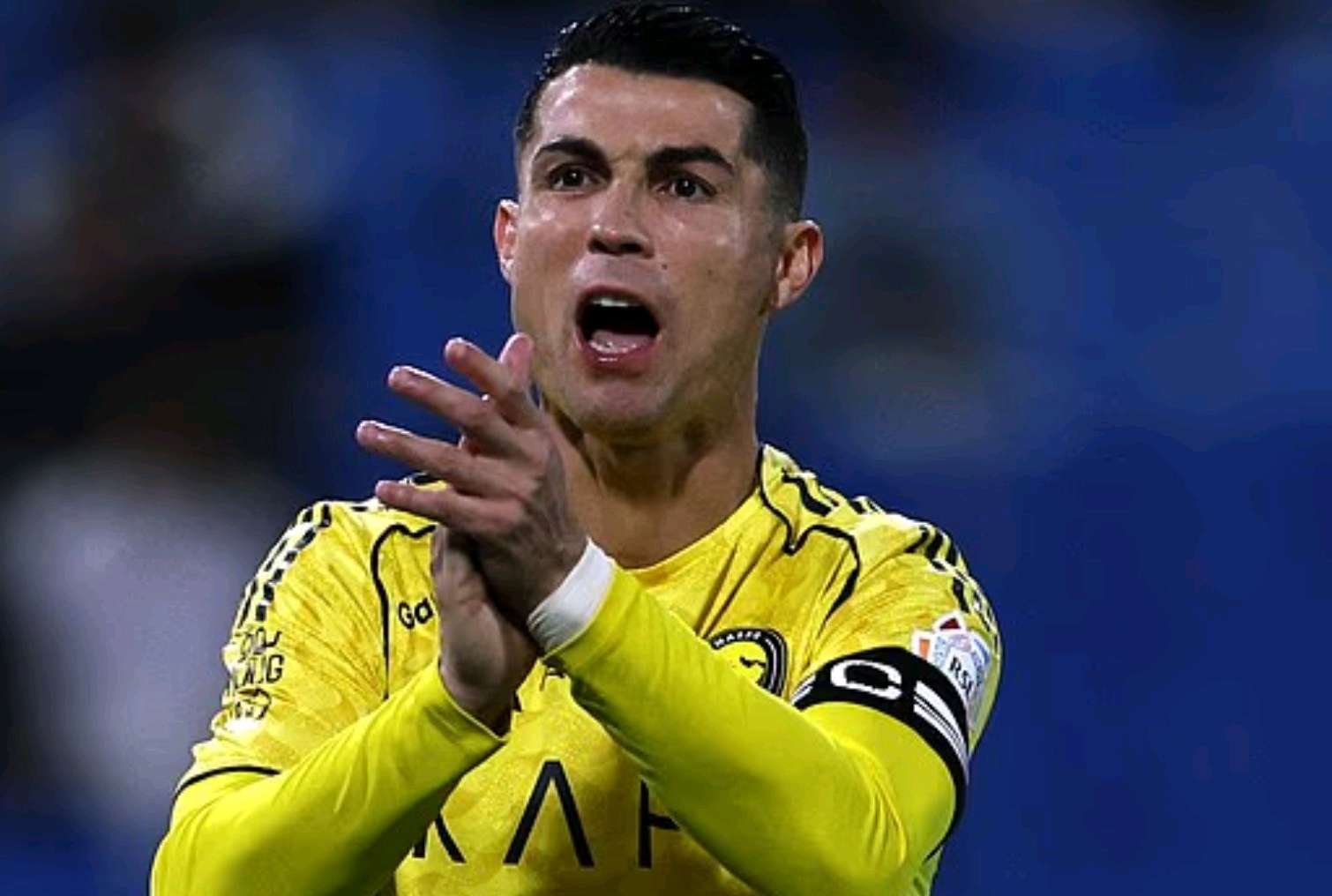 Barcelona eased their way into the Copa del Rey Semi-Finals following a 2-1 victory over Albacete Balompié at the Estadio Carlos Belmonte, making it 16 wins from their last 17 games in all competitions.

AC Milan moved back within five points of Serie A leaders Inter with a comfortable 3-0 win over Bologna at the Stadio Renato Dall'Ara.  
  
These Things Happen

The Los Angeles Olympic Committee has announced the host cities for the 2028 Olympic soccer tournament, and the full schedule, including the dates and locations of each match, will be released before tickets go on sale in April.

In the Copa del Rey quarter-finals, Barcelona played away against Alavés. In the first half, Yamal scored to give Barça the lead. This was Yamal's first time scoring in four consecutive matches in his Barcelona first-team career.

On February 2, Mundo Deportivo published an article discussing the recent controversy between Cristiano Ronaldo and Al-Nassr. The article stated that if Ronaldo refuses to play for an extended period, Al-Nassr has the right to unilaterally terminate his contract early, and Ronaldo will also need to pay compensation.

Liverpool won a race against Chelsea to secure the £60million signing of Jeremy Jacquet on deadline day, but the deal has failed to impress a former French international who has accused the Reds of 'losing their minds'.

Sam Allardyce and Roy Keane have weighed in on whether Michael Carrick should be appointed Manchester United’s permanent manager at the end of the season. Allardyce says United must decide with complete rationality and not let emotion cloud their judgment, while Keane believes Carrick has effectively already landed the job.

Chelsea suffered a 1-0 away defeat to Arsenal in the second leg of the League Cup semi-final, crashing out of the competition with a 4-2 aggregate loss. Blues centre-back Wesley Fofana was reduced to tears after the final whistle, and Arsenal legend Paul Merson has offered his scathing assessment of the display.

Chelsea will face Arsenal in the second leg of the League Cup semi-finals. Before the match, Joao Pedro gave an exclusive interview to Brazilian media Globo, and he talked about his expectations of participating in the World Cup.

According to renowned journalist Andy Mitten’s latest report, Manchester United made no signings in the January transfer window. Following heavy spending last summer and the loan departures of several high-earning players, the club has shifted its focus to financial discipline and securing a top-six Premier League finish.



On February 3, according to the Portuguese media outlet A Bola, after Monday's match, Al-Nassr's management ordered a ban on head coach Jorge Jesus and any players from making any public statements in response to the tensions caused by Cristiano Ronaldo's protests. The club has thus entered a "media blackout period."