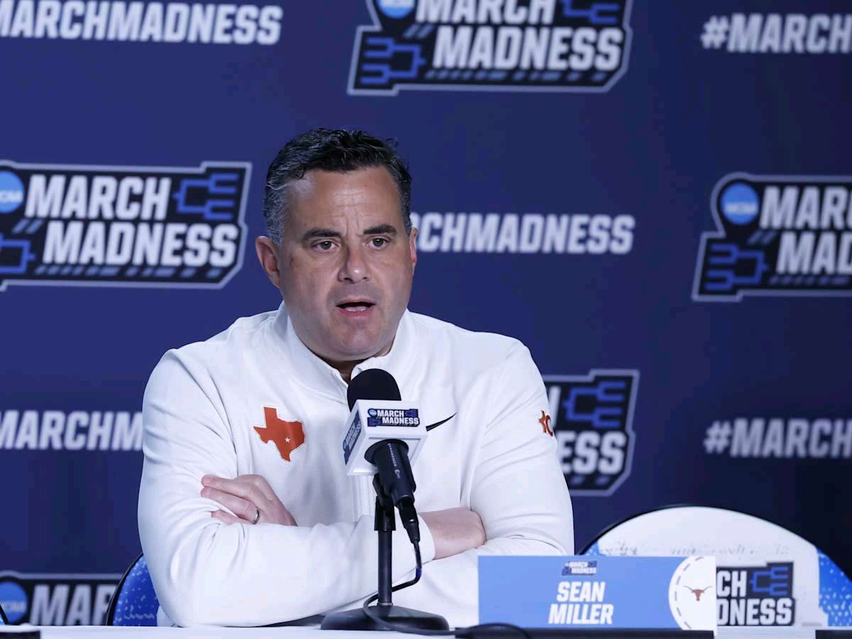 Coach Viral Meltdown – Technical Rant or Passionate Fire? The Explosive Chaos Rocking March Madness 2026 Right Now! 🔥🏀😡