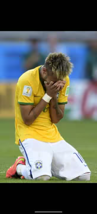 The Night Neymar Played Through Pain — And Why Fans Never Forgot It